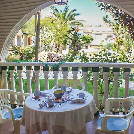 3 Bedroom Stunning In * Gran Alacant